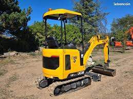 Mini pelle JCB 1.8T Bretagne