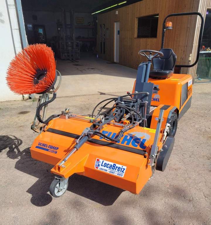 Balayeuse auto porté Tuchel Bretagne